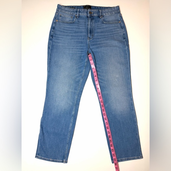 White House Black Market Women’s Boyfriend Jeans Size- 8 - Picture 5 of 9